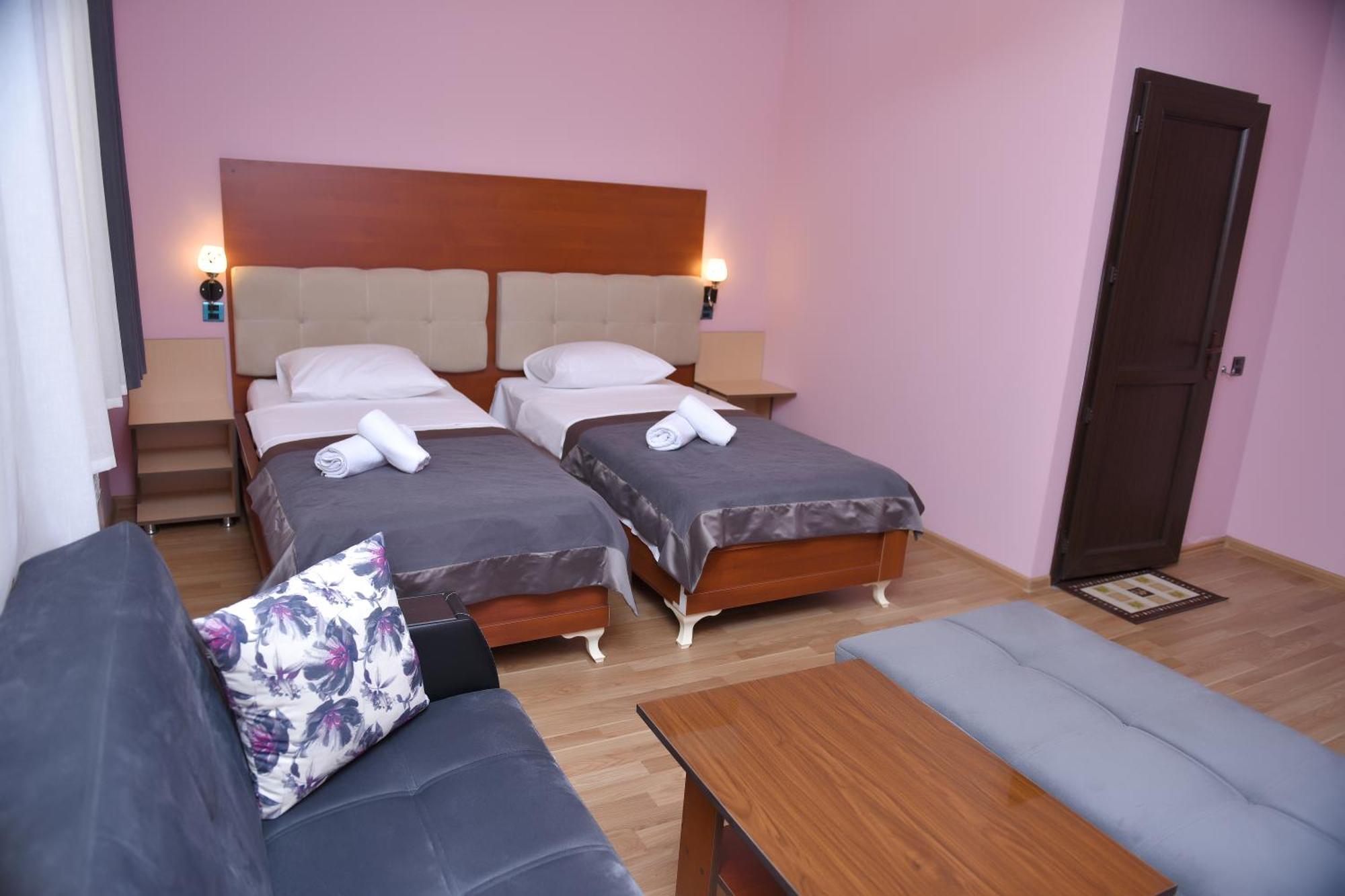 Yaffle Inn Shaki Boutique Hotel Şǝki Exterior foto